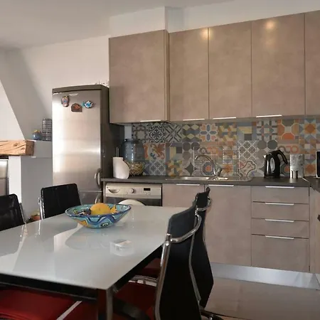 Mar Alem 10 Apartment *